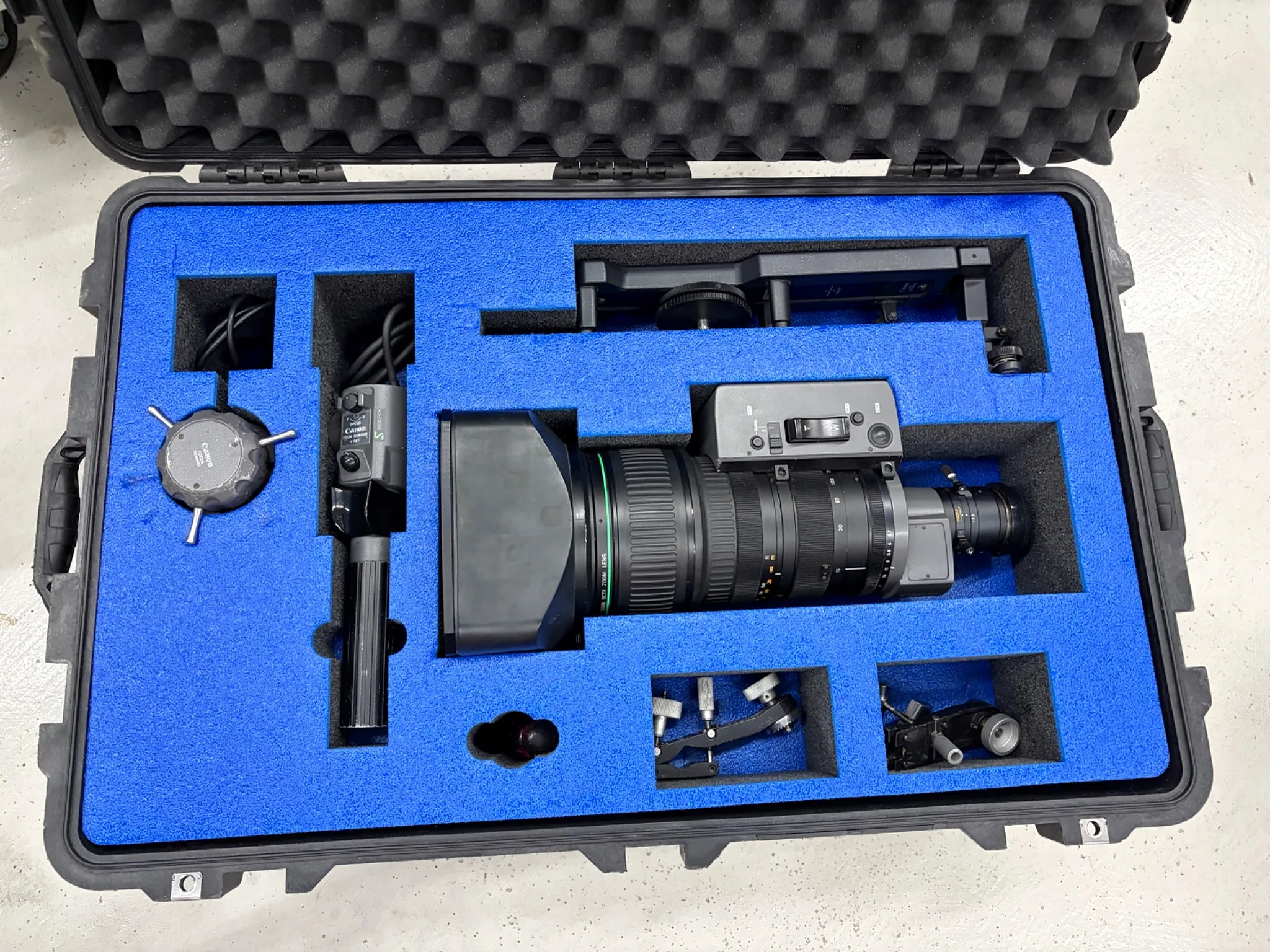 Broadcast camera and lens package
