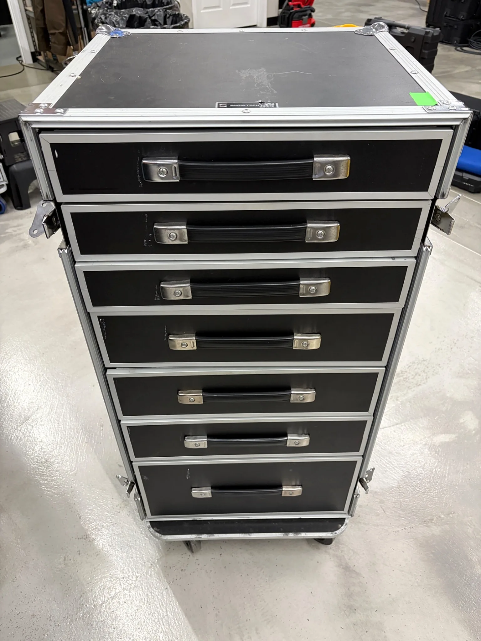 Eclipse field equipment cases