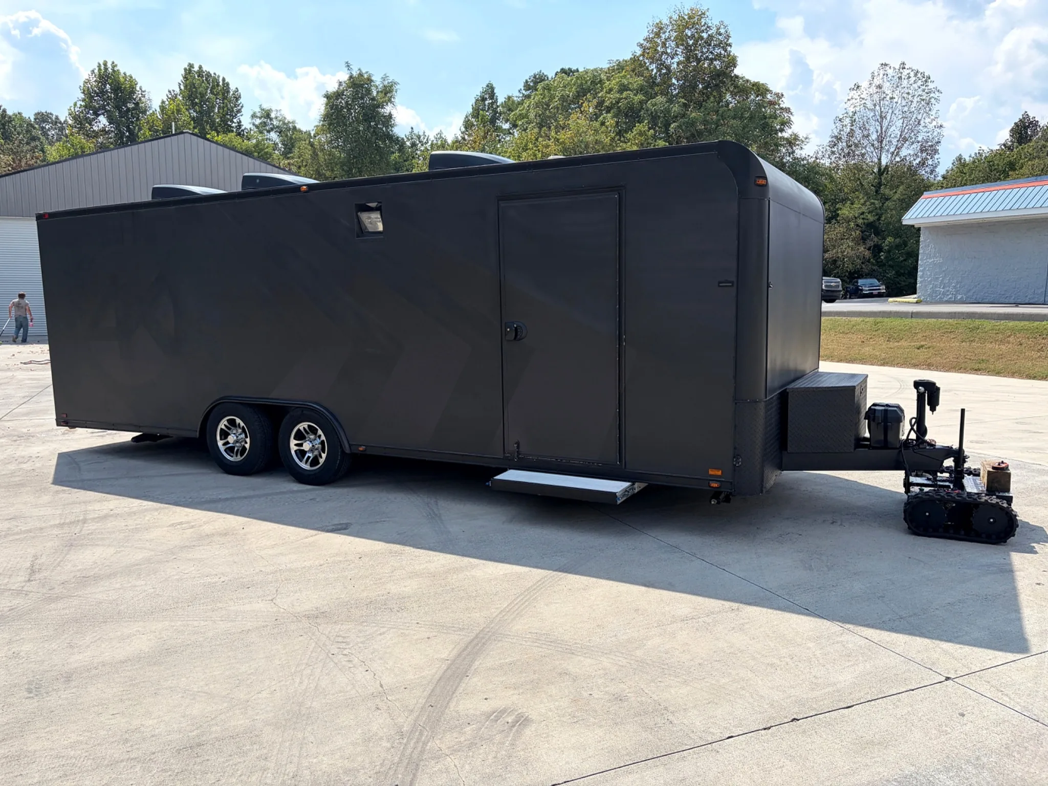 Side profile of the Eclipse mobile production unit